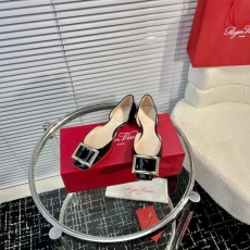 Roger Vivier Sandals